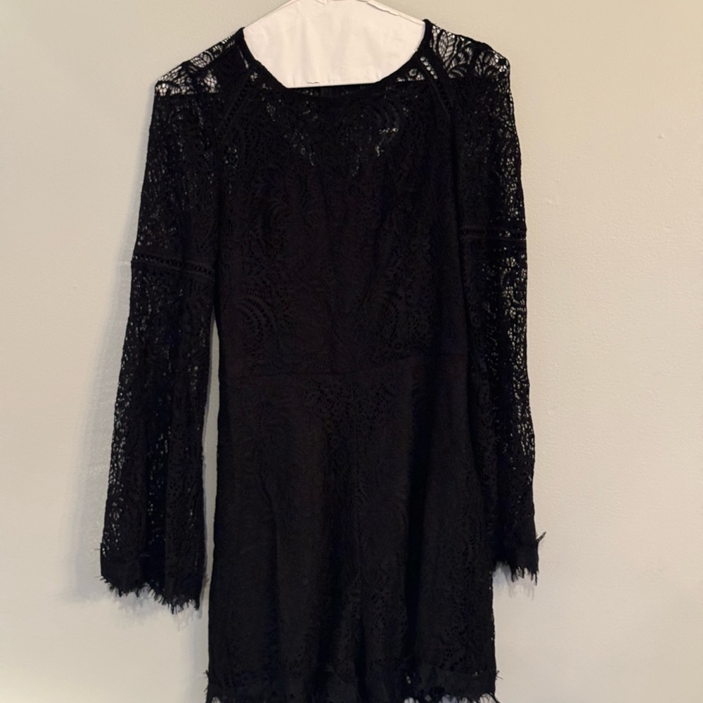 Bebe Black Lace Flutter Sleeve Romper